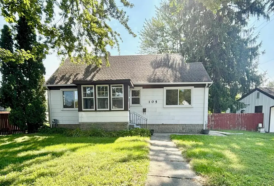 105 S Monroe ST, Blissfield, MI 49228 - Image #2