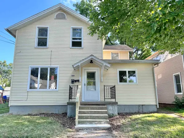 824 E Maumee ST, Adrian, MI 49221