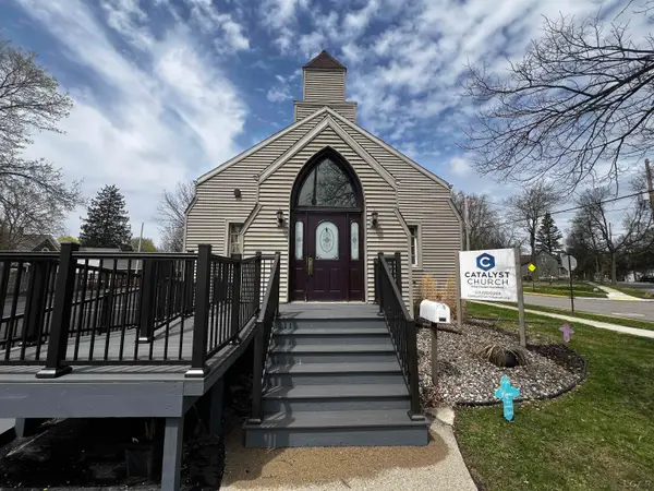 227 Greenly ST, Adrian, MI 49221