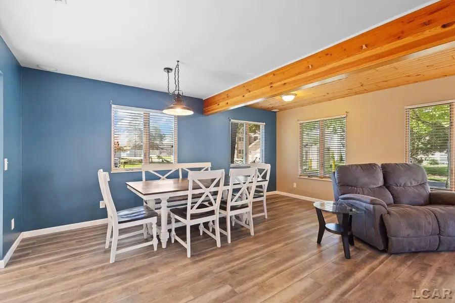 3129 Oakshade DR, Manitou Beach, MI 49253 - #3