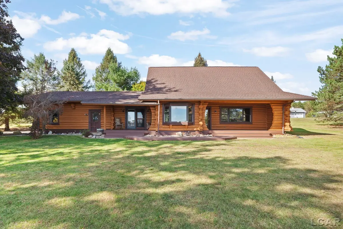 11999 Laird RD, Brooklyn, MI 49230 - Image #1