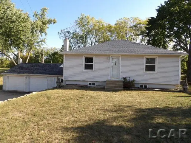 225 Ackerson Lake DR, Jackson, MI 49201 - Image #1