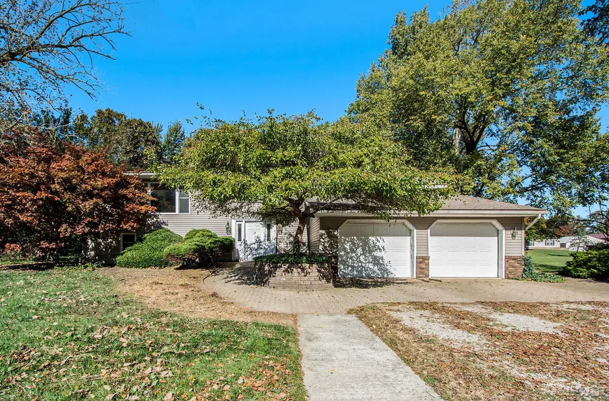 3822 Sharp Rd RD, Adrian, MI 49221 - Image #1