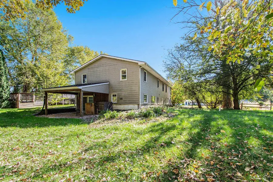 3822 Sharp Rd RD, Adrian, MI 49221 - Image #2
