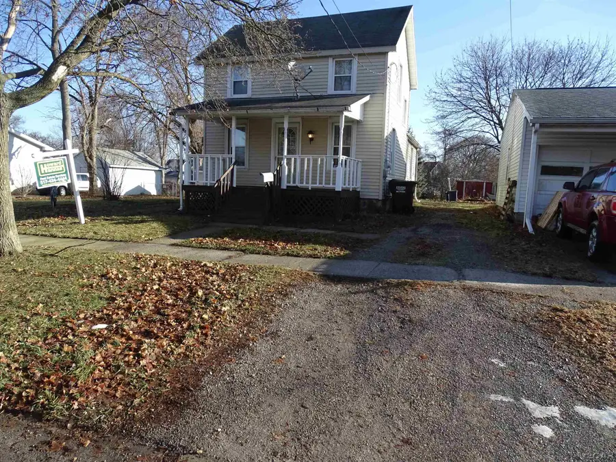 839 Dennis ST, Adrian, MI 49221 - Image #2