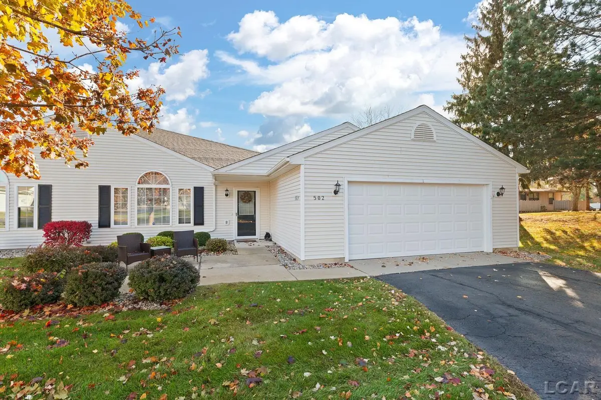 502 CARRIAGE DR, Tecumseh, MI 49286 - Image #1