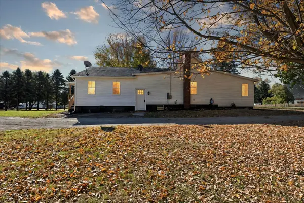 2301 N Wilmoth HWY, Adrian, MI 49221