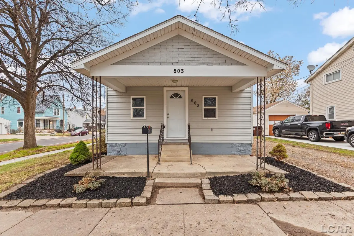 803 E Butler ST, Adrian, MI 49221 - #1