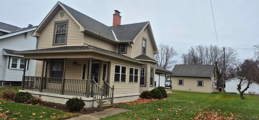 359 Carey ST, Deerfield, MI 49238 - Image #2