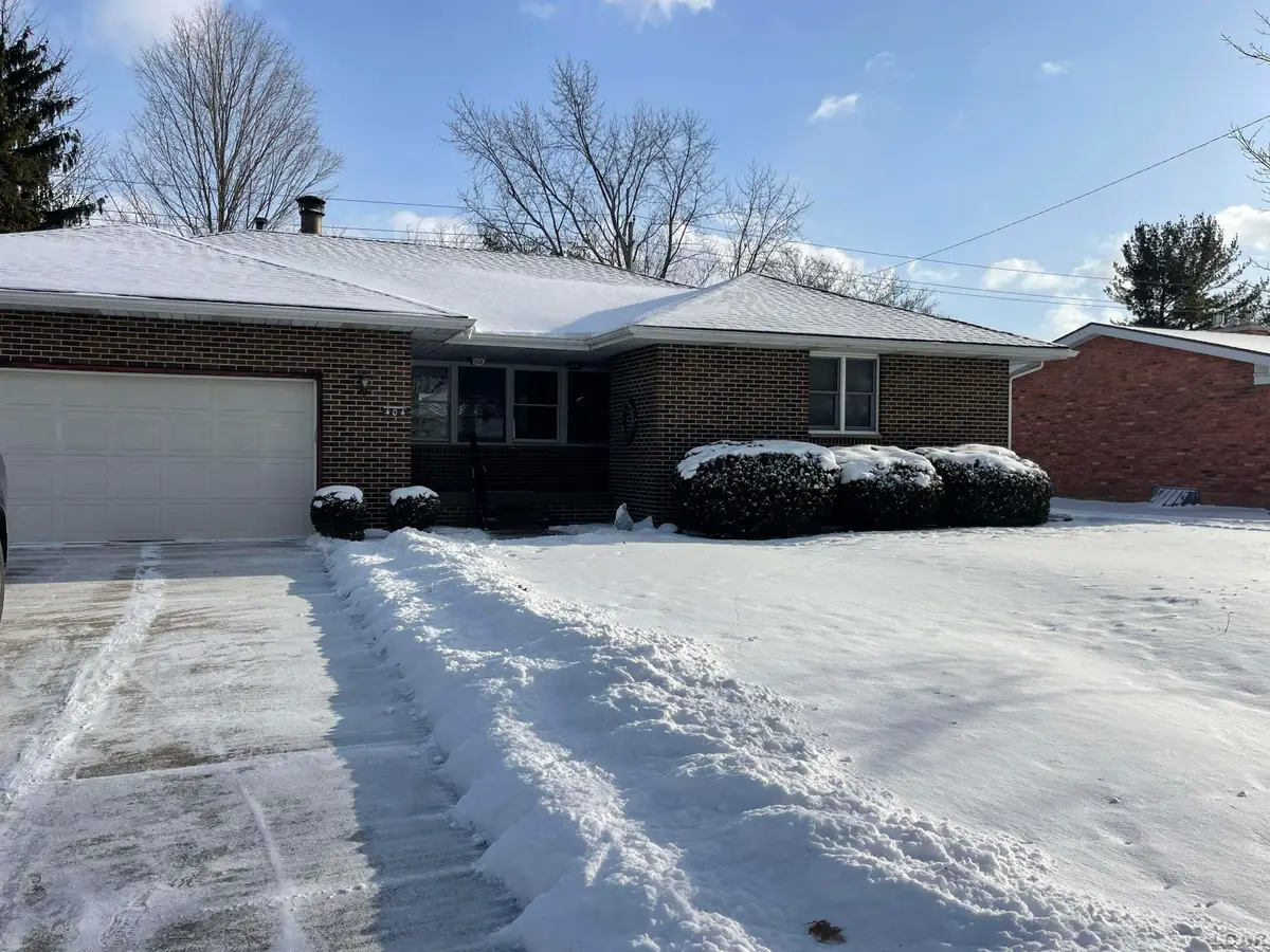 404 Mills RD, Saline, MI 48176 - Image #1