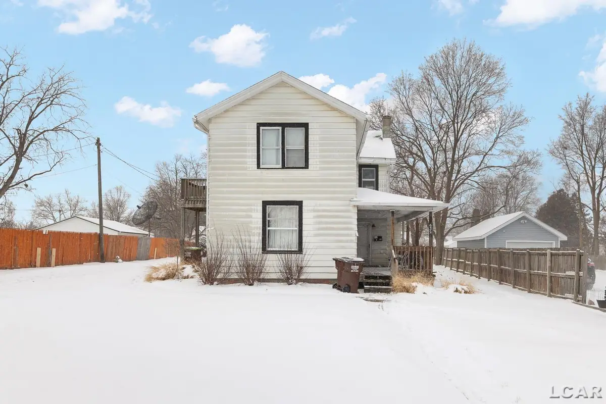 632 Division ST, Adrian, MI 49221 - #1