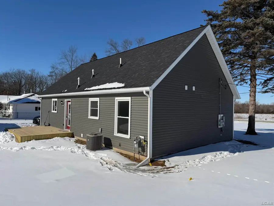 2901 Gady RD, Adrian, MI 49221 - #3