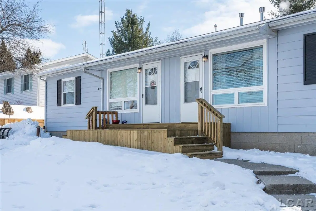 3917 Spielman RD, Adrian, MI 49221 - Image #1