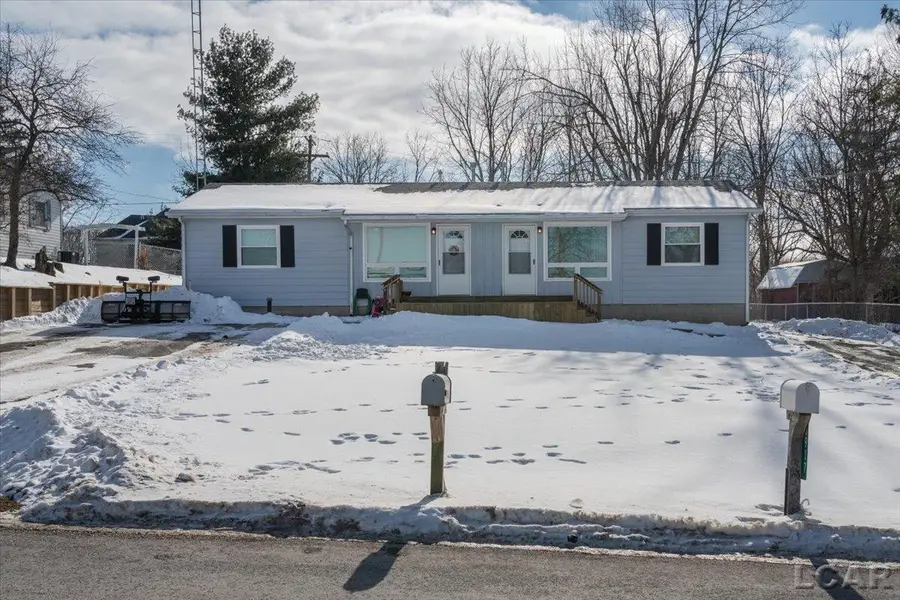 3917 Spielman RD, Adrian, MI 49221 - Image #3