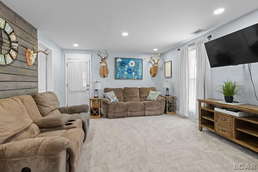 231 S Main ST, Britton, MI 49229 - #3