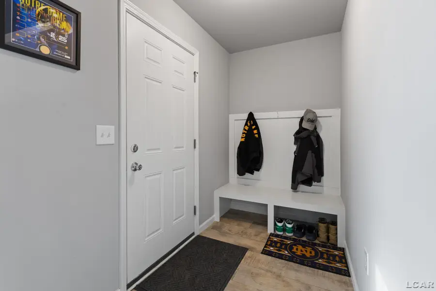 3324 Sutton RD, Adrian, MI 49221 - #2