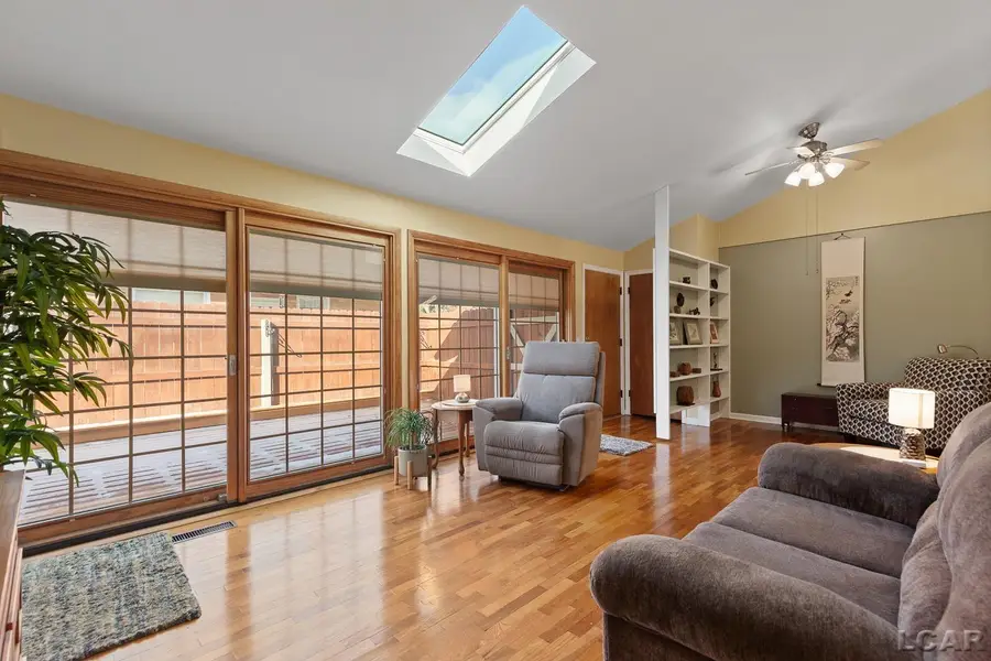 1335 Spencer PL, Adrian, MI 49221 - #3