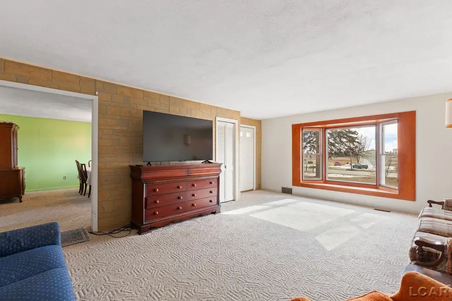 9610 Ridge HWY, Britton, MI 49229 - #2