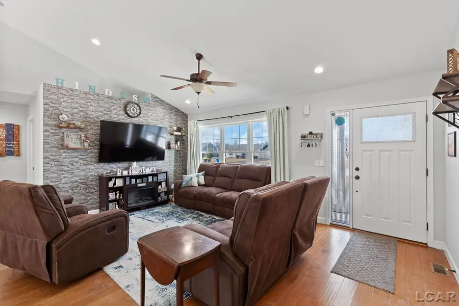 3153 Beaver Creek RDG, Adrian, MI 49221 - #3