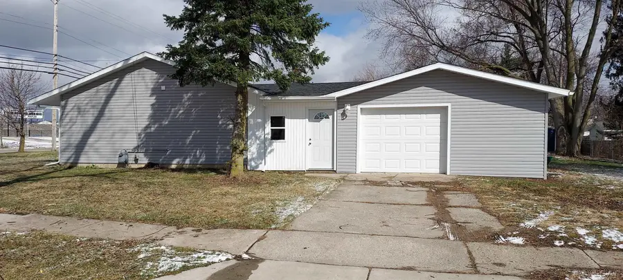 1169 Division ST, Adrian, MI 49221 - #2