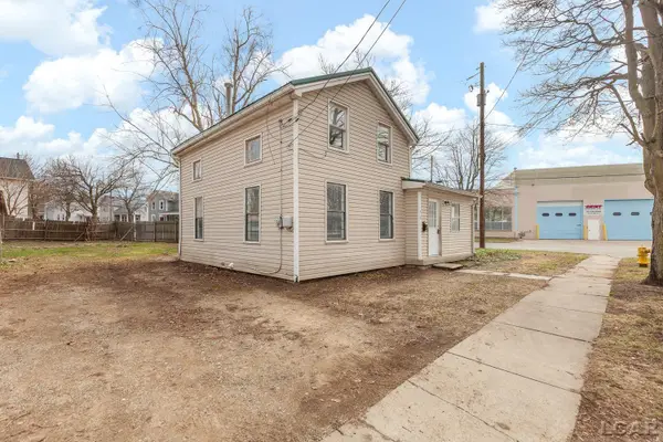 206 Ormsby ST, Adrian, MI 49221