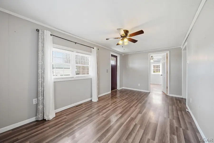 126 E Albert ST, Adrian, MI 49221 - #3