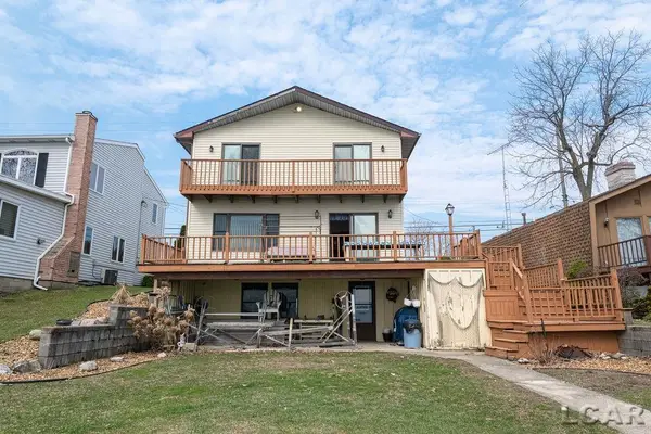 9900 Devils Lake HWY, ManitouBeach, MI 49253