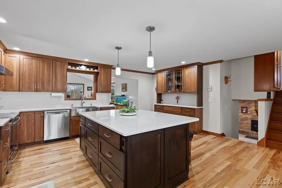 406 Seminole DR, Tecumseh, MI 49286 - #3