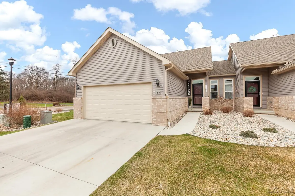 1205 Reeve DR, Tecumseh, MI 49286 - #1