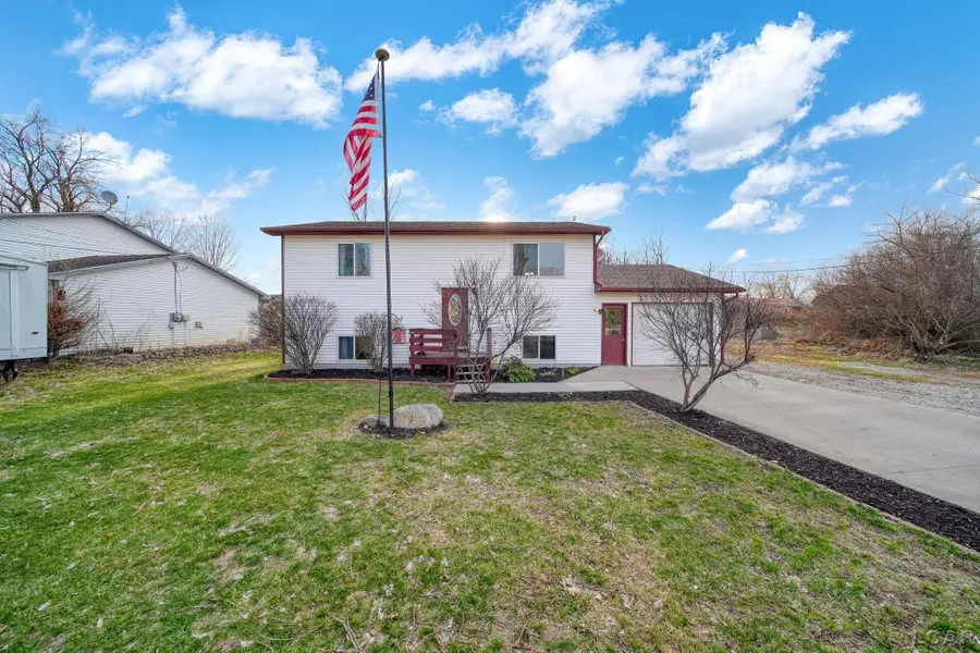 10579 Emerald DR, Cement City, MI 49233 - #3