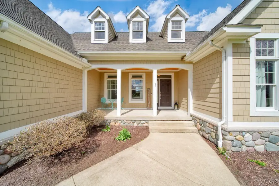 3950 Taylor LN, Saline, MI 48176 - #2