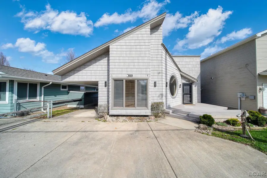 1220 Round Lake HWY, Manitou Beach, MI 49253 - #2