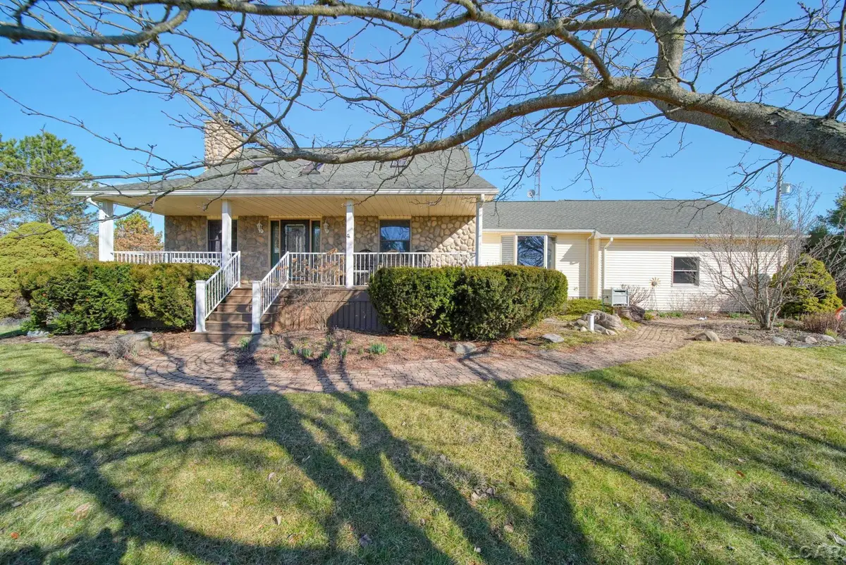 2200 E Munger RD, Tecumseh, MI 49286 - #1