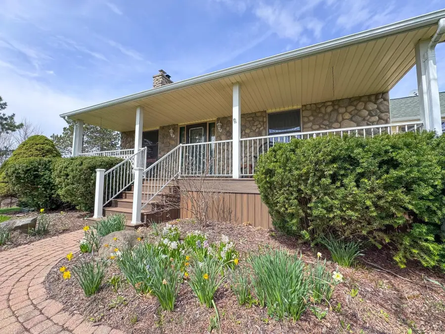 2200 E Munger RD, Tecumseh, MI 49286 - #3