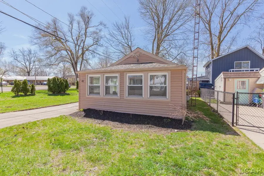 3145 Round Lake HWY, Manitou Beach, MI 49253 - #2