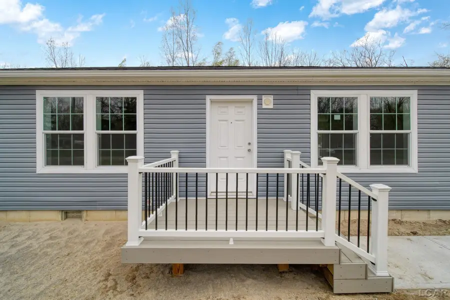 4762 Hooks Mill DR, Adrian, MI 49221 - #2