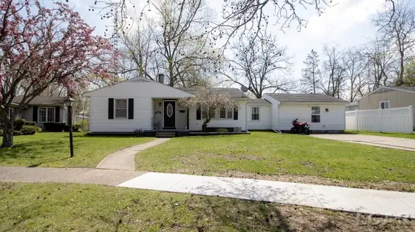 715 Alexander DR, Adrian, MI 49221