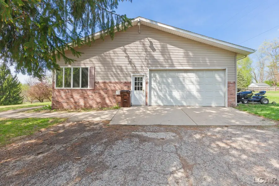 1795 Howell HWY, Adrian, MI 49221 - #2