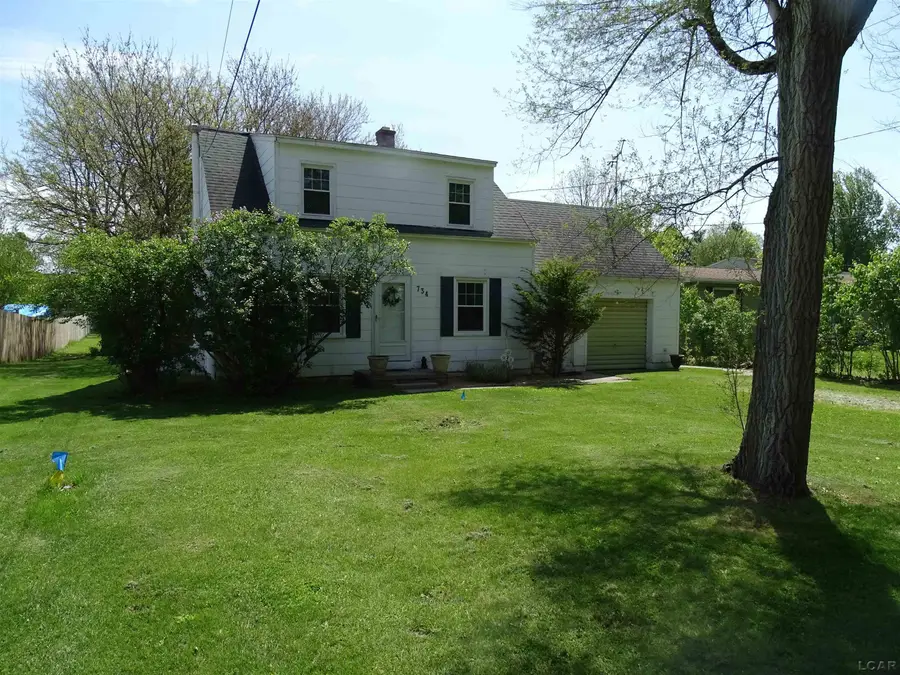 734 S Union ST, Tecumseh, MI 49286 - #2