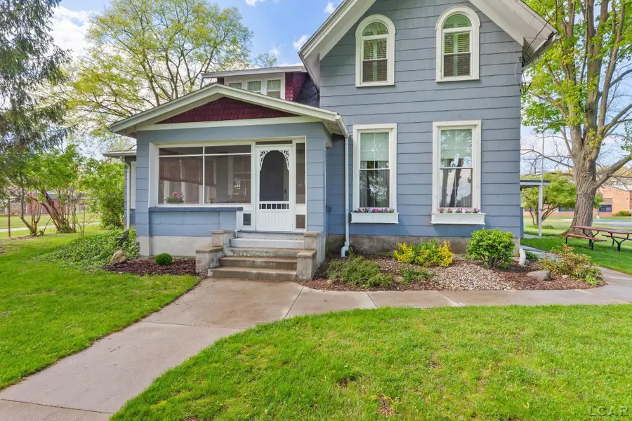 588 W Maple AVE, Adrian, MI 49221 - #3