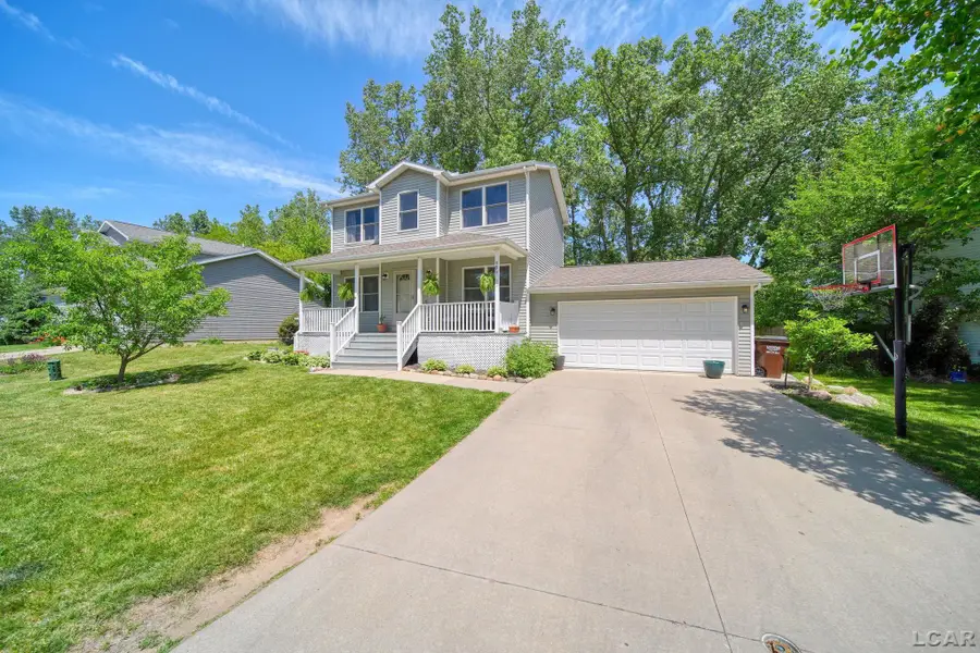 901 Bradish ST, Adrian, MI 46025 - #2
