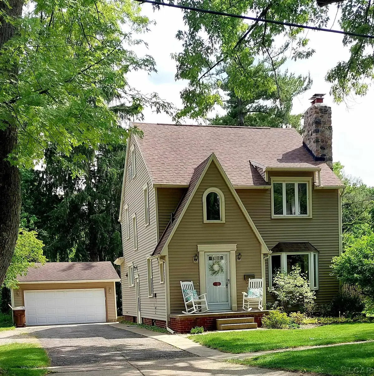 925 Lincoln AVE, Adrian, MI 49221 - #1