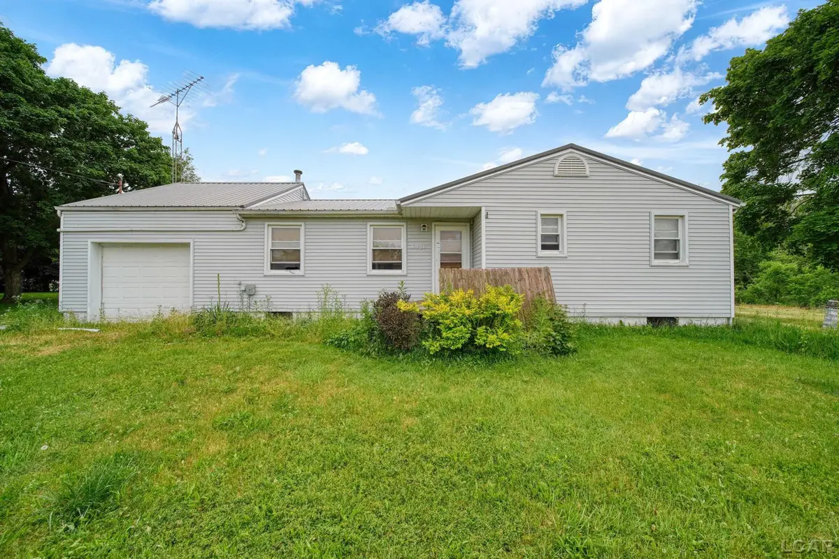 4901 E Weston RD, Blissfield, MI 46013 - #1