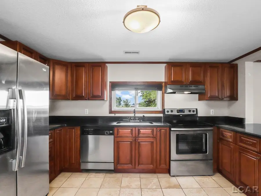 2405 S Piotter HWY, Blissfield, MI 49228 - #3