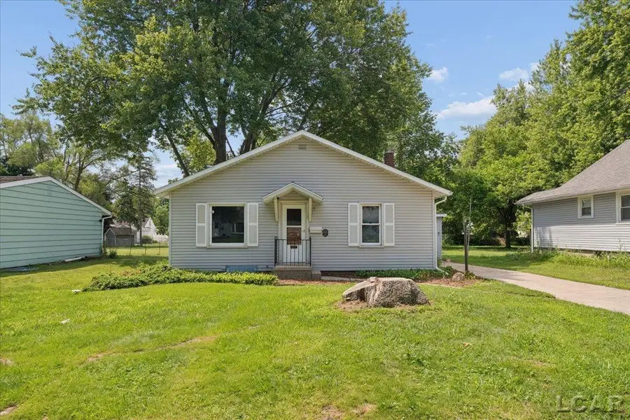1237 Vine ST, Adrian, MI 49221 - #2