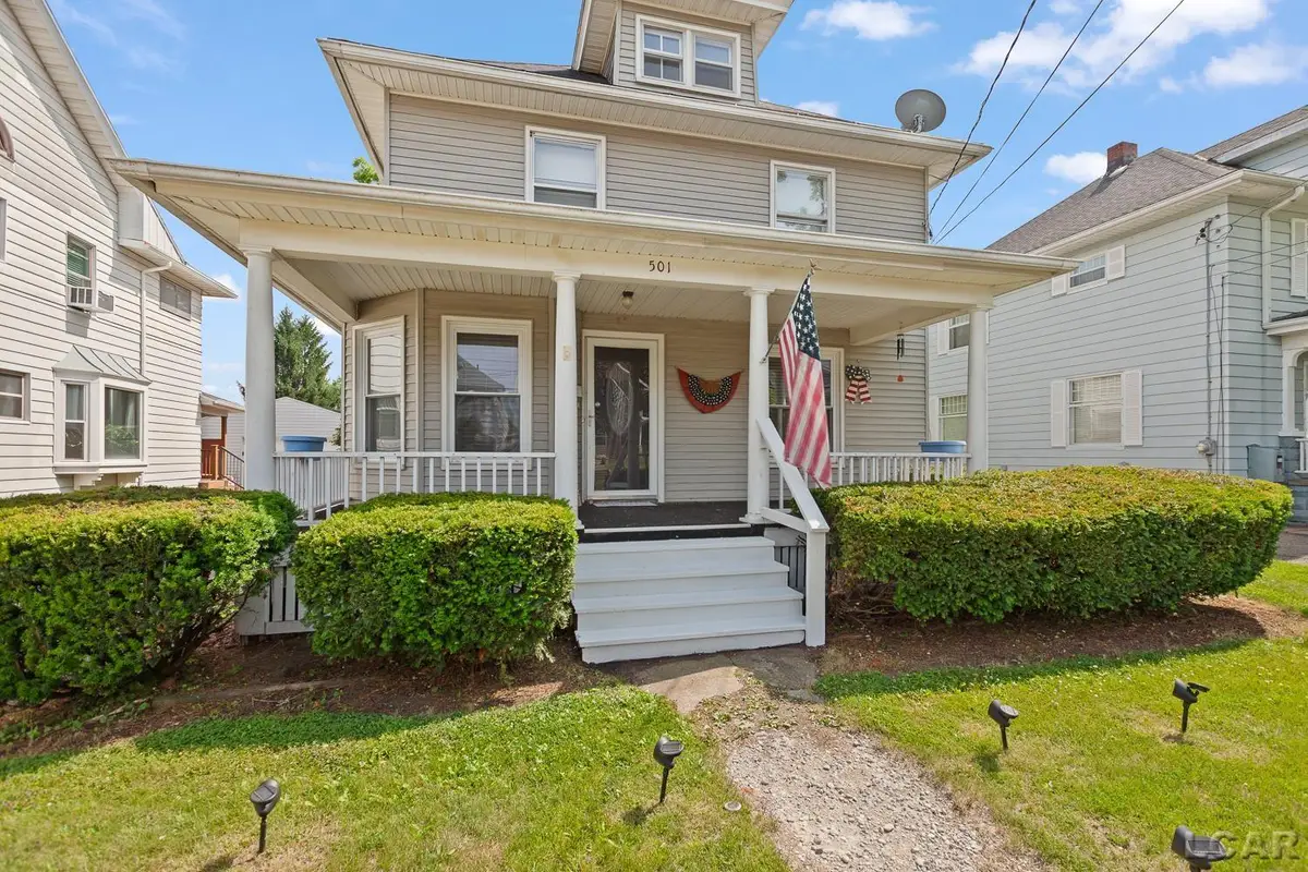501 Harwood ST, Jackson, MI 49203 - #1