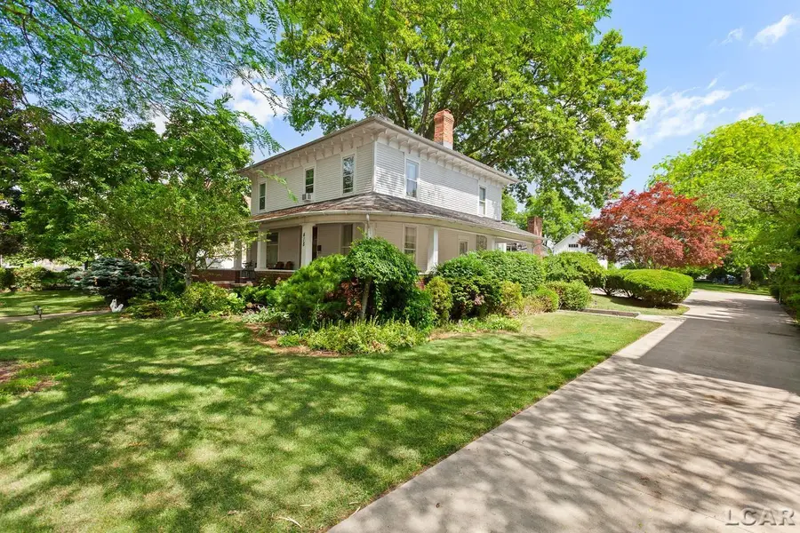 418 W Adrian ST, Blissfield, MI 49228 - #2