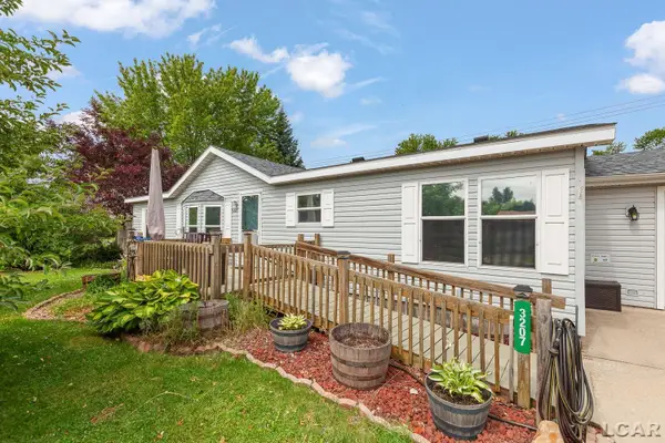 3207 Erie Shore DR, Monroe, MI 48162