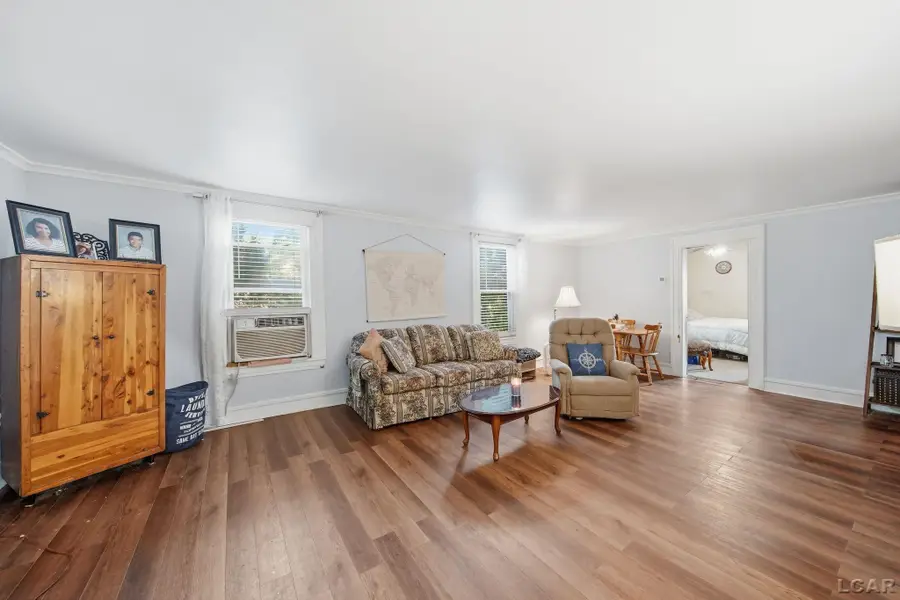317 E Maple AVE, Adrian, MI 49221 - #3