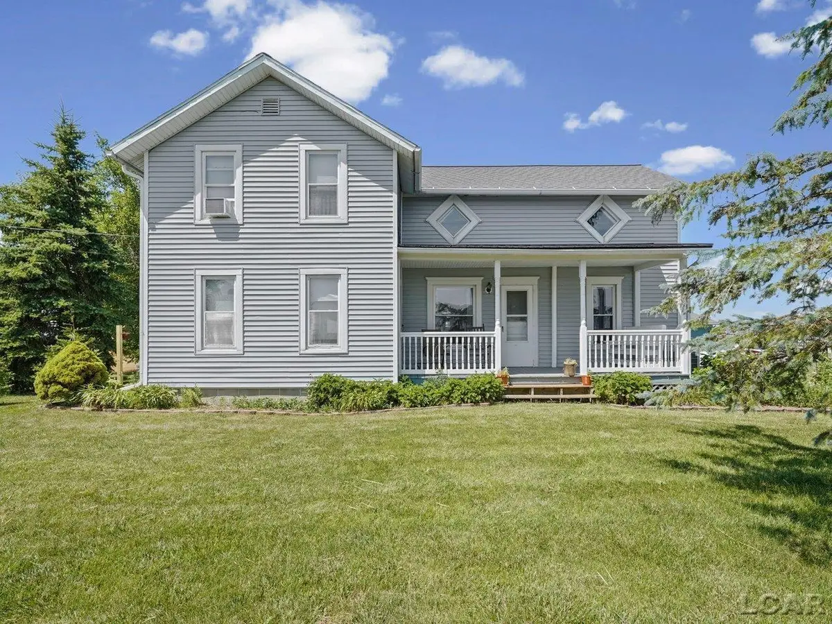 6324 E Ridgeville RD, Blissfield, MI 49228 - #1